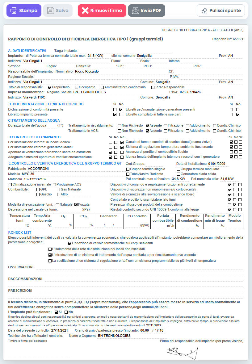 Rapporto di controllo RCEE compilato in Caldaie Manager, con firma del cliente e pulsanti Stampa, Salva, Invia PDF e Pulisci spunte